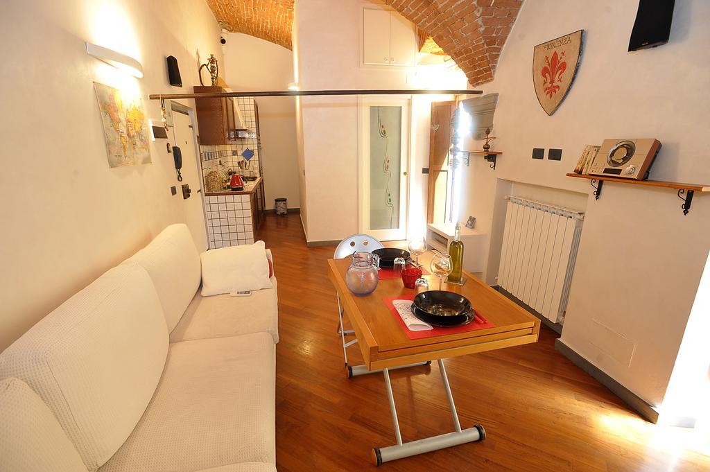 Merville House Florence Bilik gambar